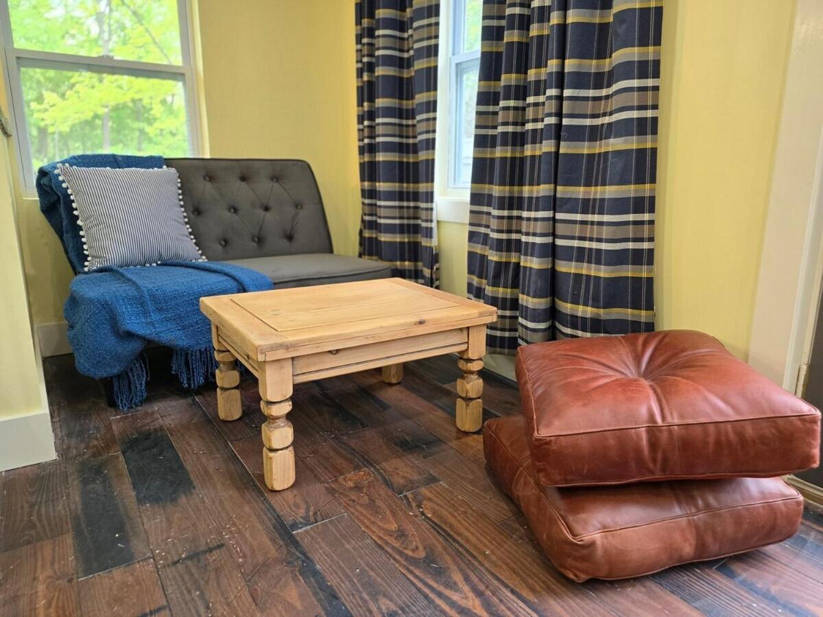Heritage Trail Farmhouse New Hampton 客房 照片